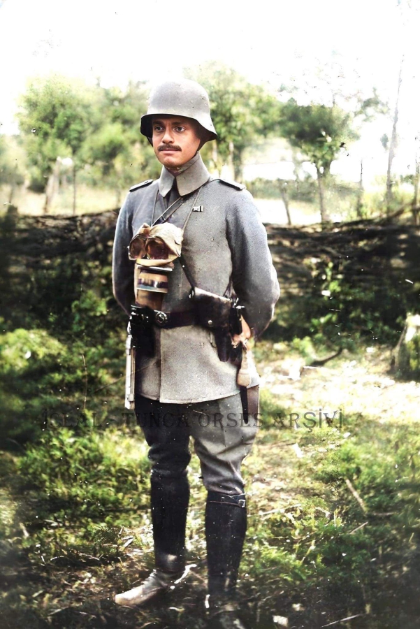 ÜZERİ AY YILDIZLI 1. DÜNYA SAVAŞI DÖNEMİ SUBAY TABANCA KILIFI