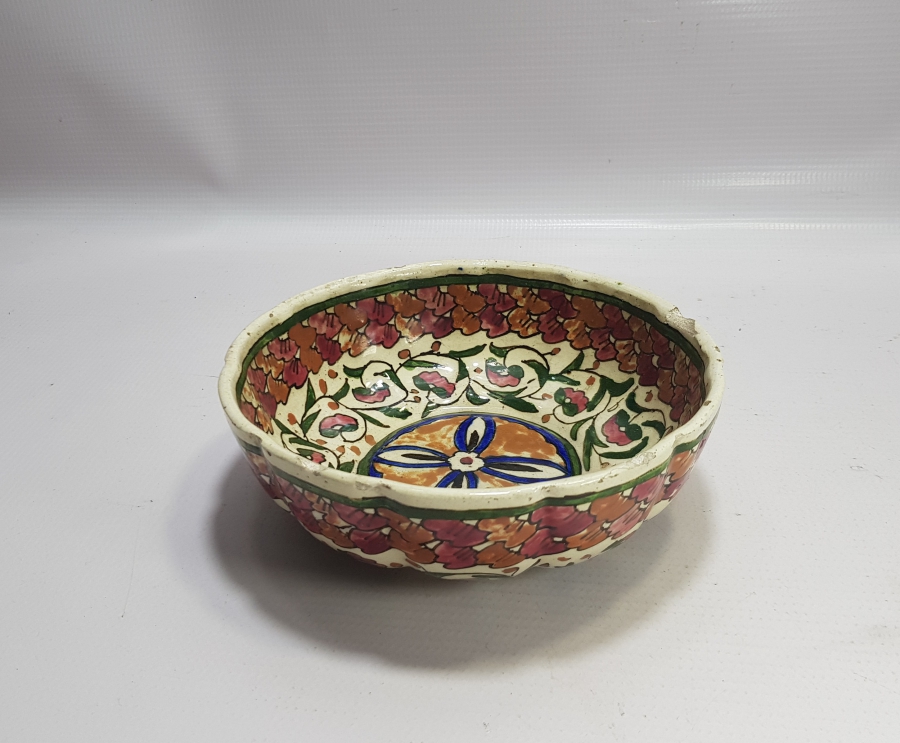 OSMANLI DÖNEMİ NADİR RENKTE RUM HAÇLI EL BOYAMA KÜTAHYA KASE