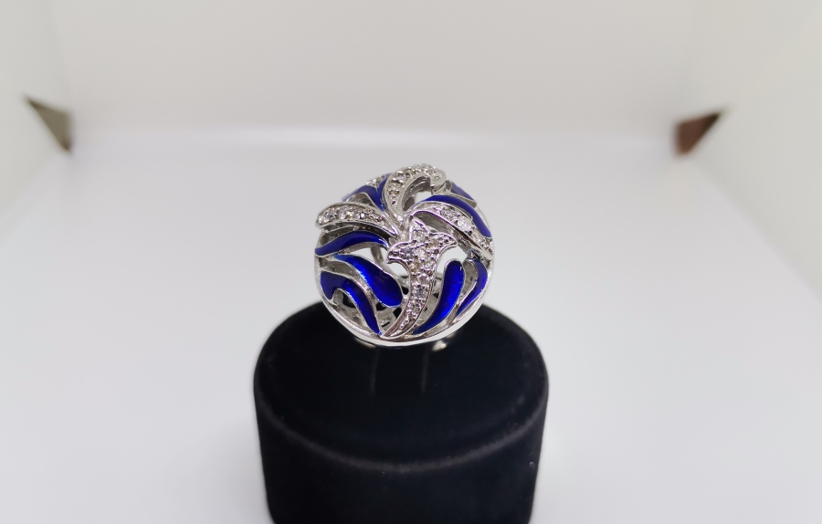 ZAMBAK ÇİÇEĞİ MODELİ MİNE İŞÇİLİKLİ PIRLANTA YÜZÜK