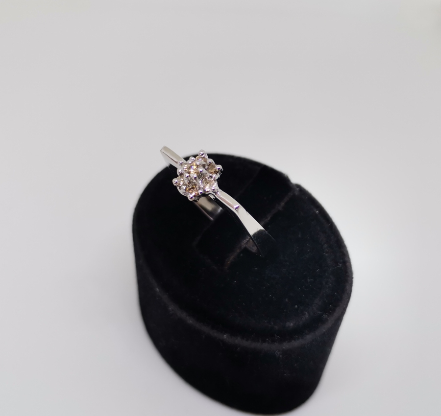 PIRLANTA TAŞLI DÖRTGEN MODEL YÜZÜK