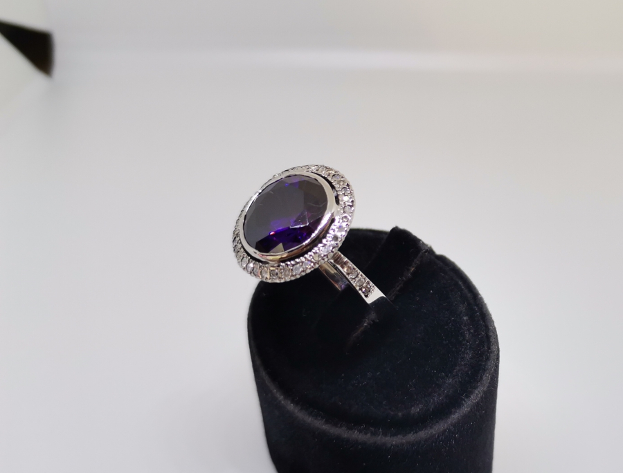 AMETİST VE PIRLANTA TAŞLI BÜYÜK BOY YÜZÜK