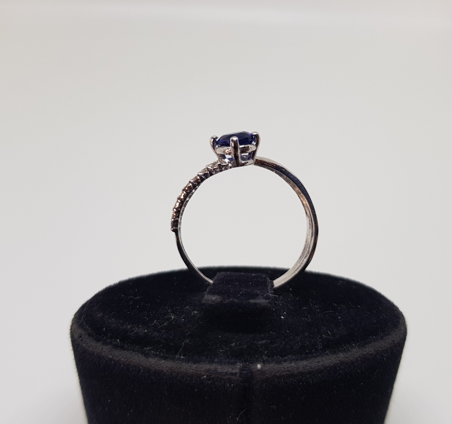 SAFİR VE PIRLANTA TAŞLI ÇİFT TUR MODEL YÜZÜK