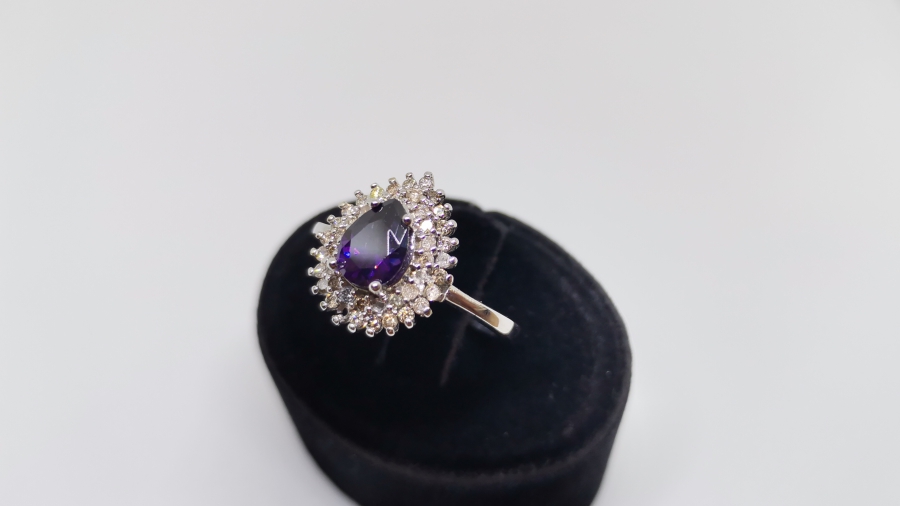 AMETİST VE PIRLANTA TAŞLI DAMLA MODELLİ YÜZÜK