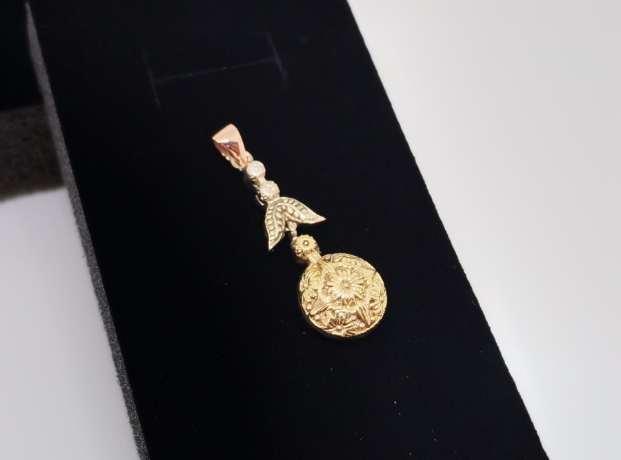 ELMAS TAŞLI HÜRREM MODEL KOLYE UCU