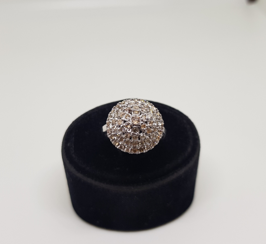 KUBBELİ MODEL PIRLANTA TAŞLI YÜZÜK