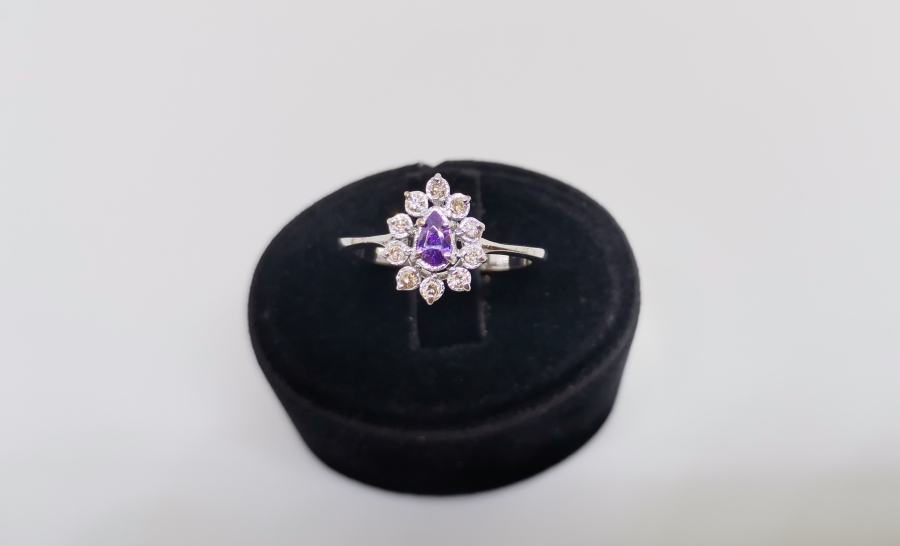 AMETİST VE PIRLANTA TAŞLI MİNİ DAMLA MODELİ YÜZÜK