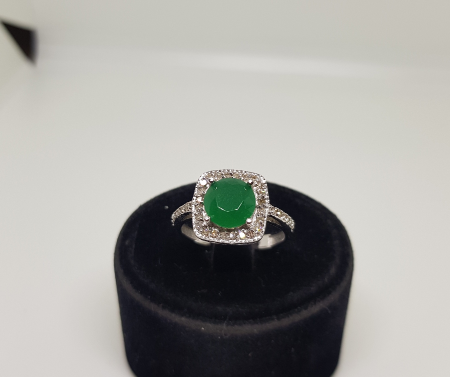 PIRLANTA VE HAM ZÜMRÜT TAŞLI YÜZÜK