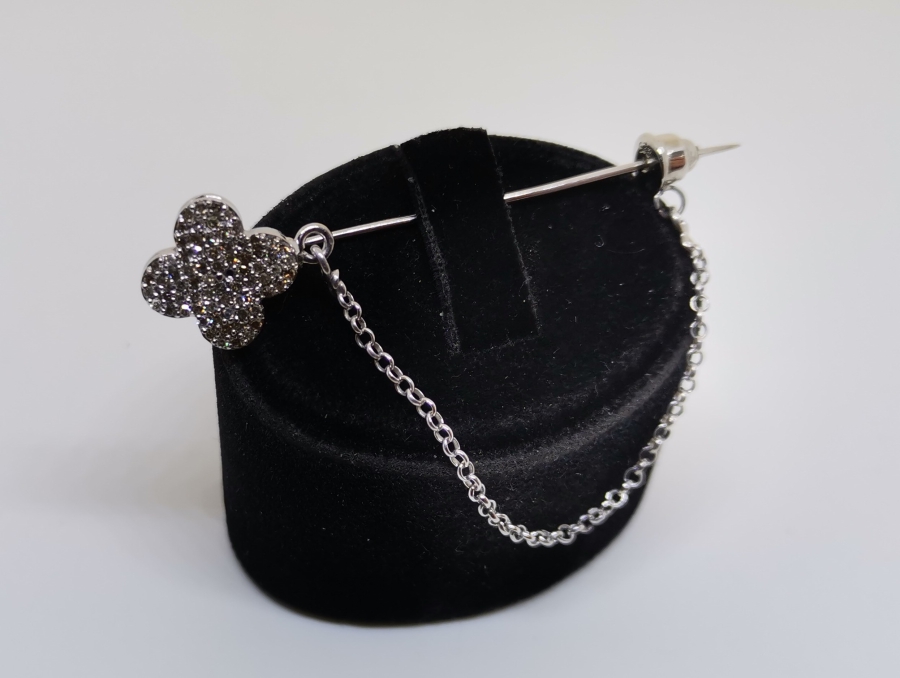 PIRLANTA TAŞLARLA SÜSLÜ YAKA İĞNESİ- BROŞ