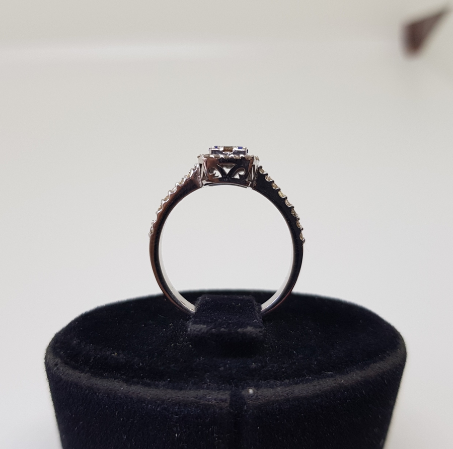 SAFİR VE PIRLANTA TAŞLI KALİBRE MODEL YÜZÜK