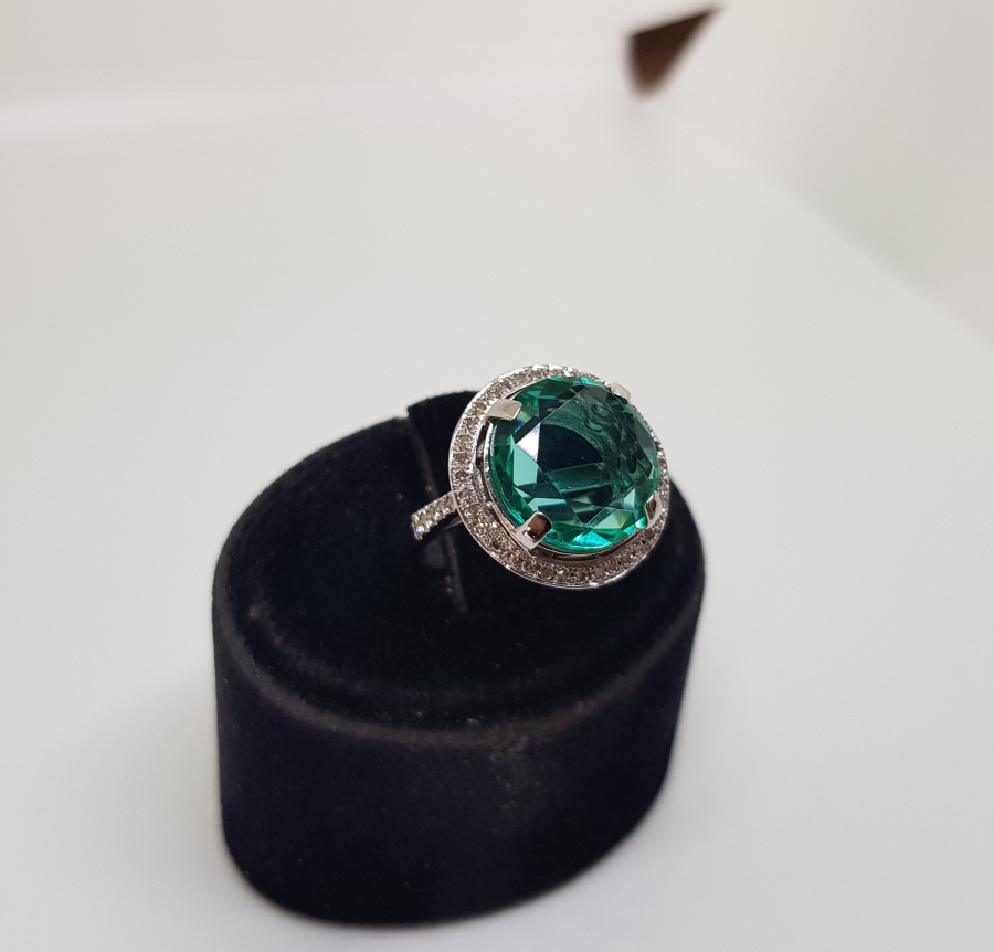 BÜYÜK SİTRİN VE PIRLANTA TAŞLI YÜZÜK