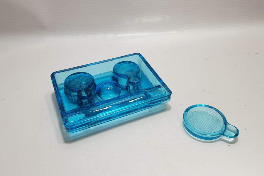 OSMANLI DÖNEMİ NADİR RENKTE CAM HOKKA