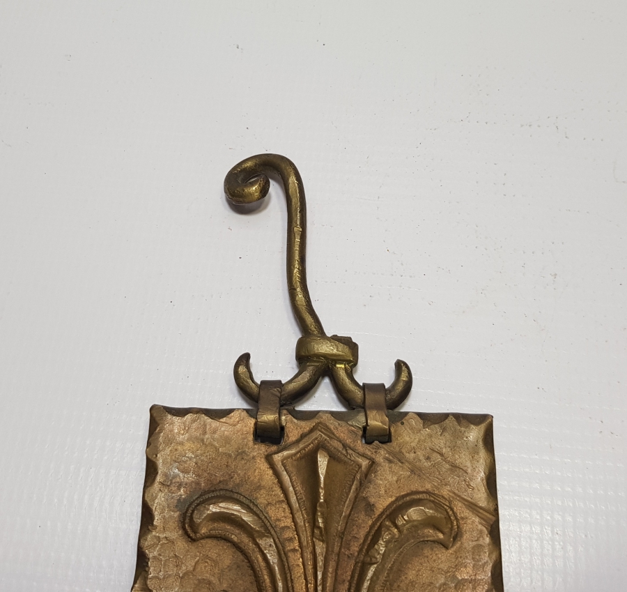 ANTİKA ERMENİ METAL OBJE