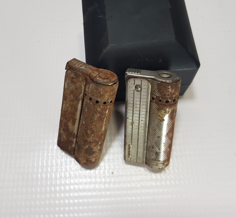 İKİ ADET ANTİKA MUHTAR ÇAKMAĞI