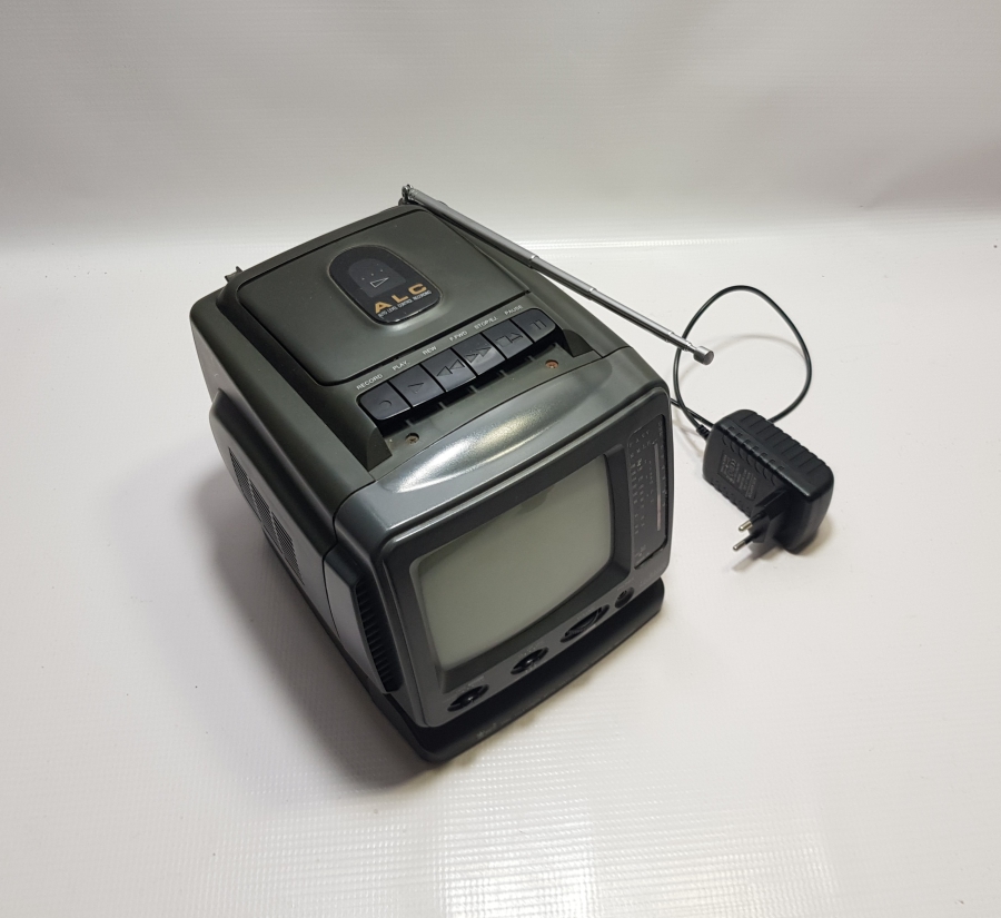 ANTİKA MİNİ TELEVİZYON