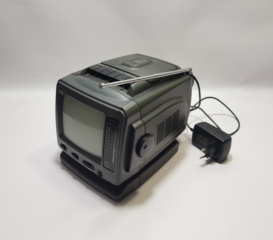 ANTİKA MİNİ TELEVİZYON