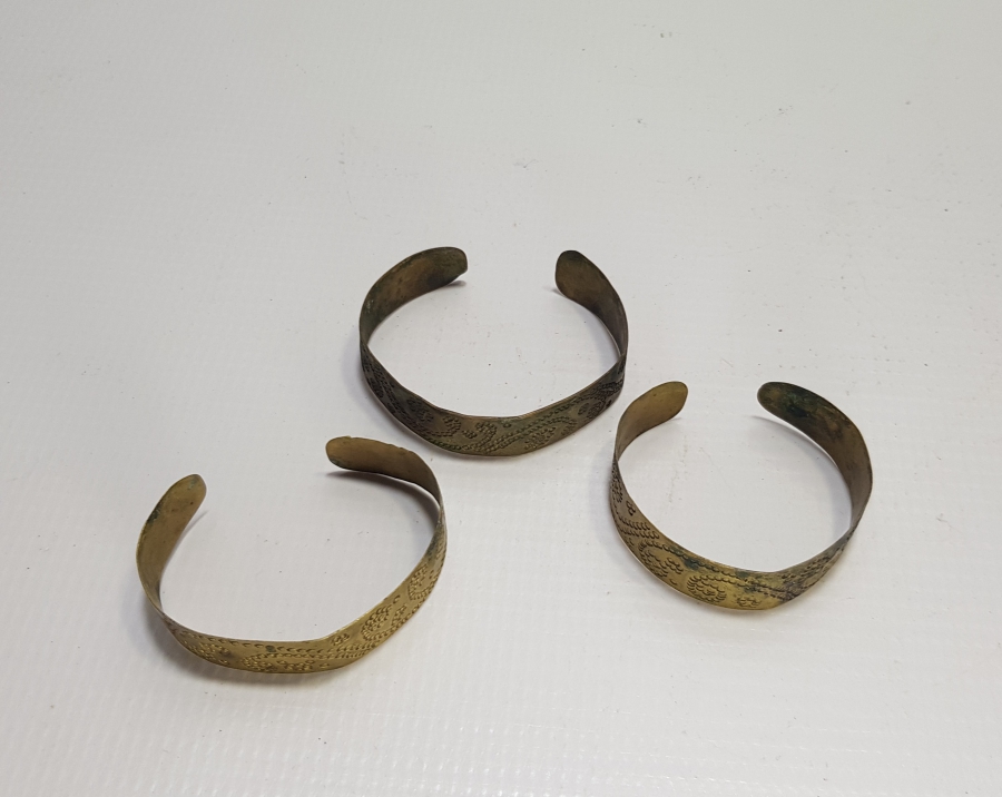 OSMANLI DÖNEMİ 3 ADET EL YAPIMI ROMATİZMA BİLEKLİĞİ