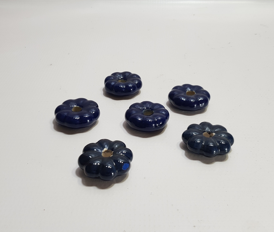 ÜZERİ EL BOYAMA OSMANLI DÖNEMİ PORSELEN ÇEKMECE KULPLARI LOTU