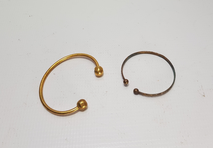 İKİ ADET ANTİKA BİLEZİK - BİLEKLİK