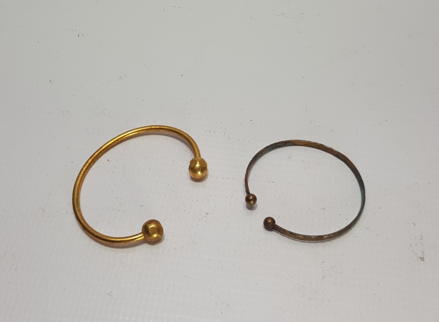 İKİ ADET ANTİKA BİLEZİK - BİLEKLİK