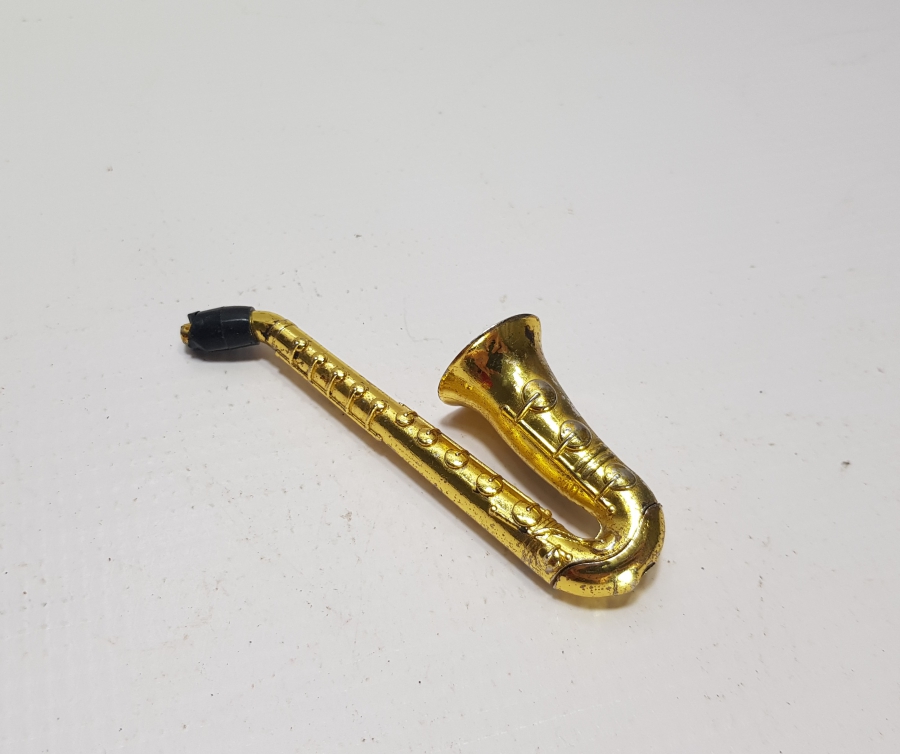 SAKSAFON FORMLU ANTİKA SİGARA AĞIZLIĞI