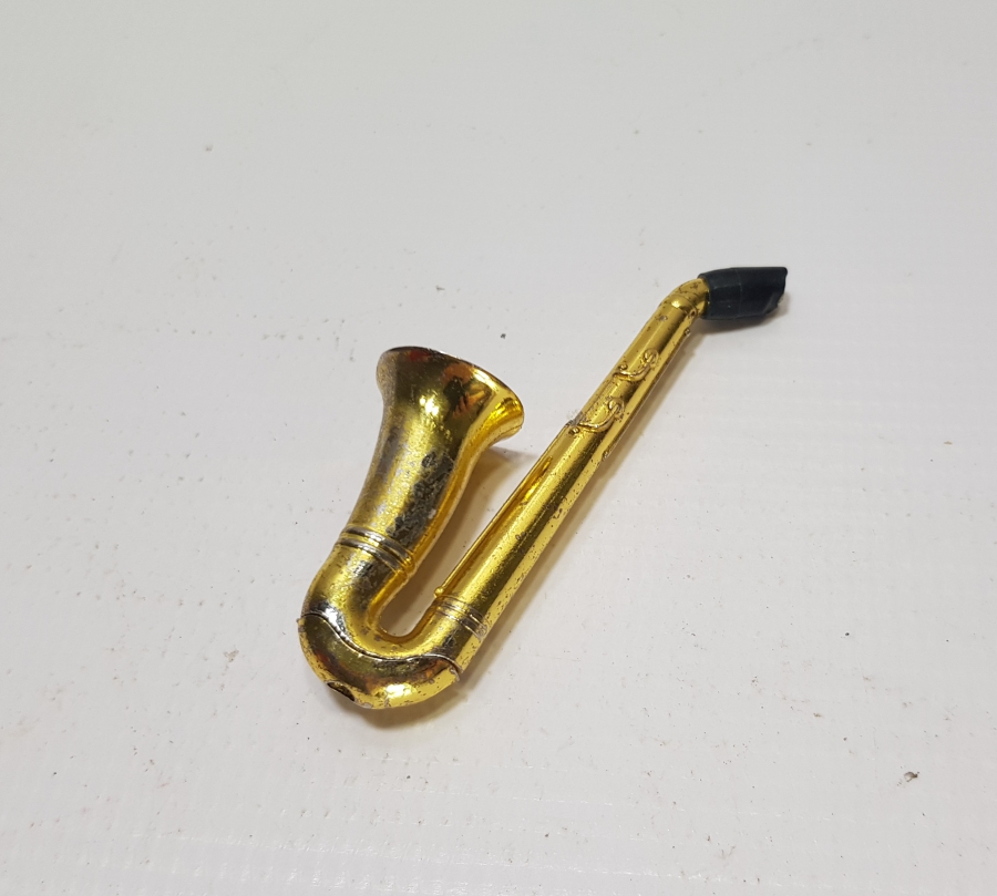 SAKSAFON FORMLU ANTİKA SİGARA AĞIZLIĞI