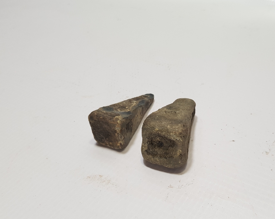 İKİ ADET ANTİKA KURŞUN BALIKÇI AĞIRLIĞI