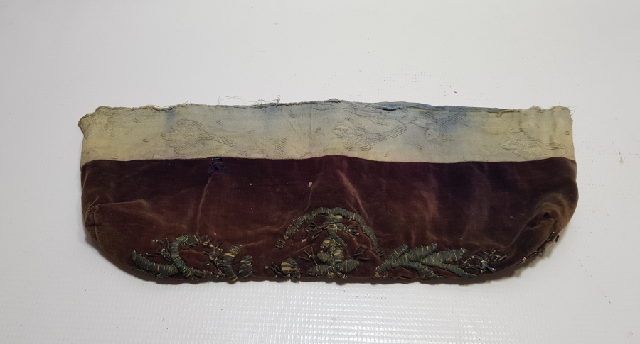 ÜZERİ SIRMA İŞÇİLİKLİ OSMANLI DÖNEMİ YASTIK BAŞI