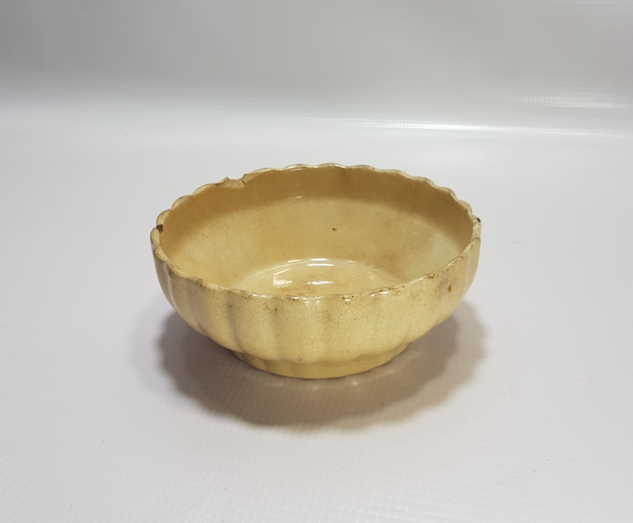 OSMANLI DÖNEMİ ALTI DAMGALI LEVANTEN BÜYÜK BOY PORSELEN TABAK