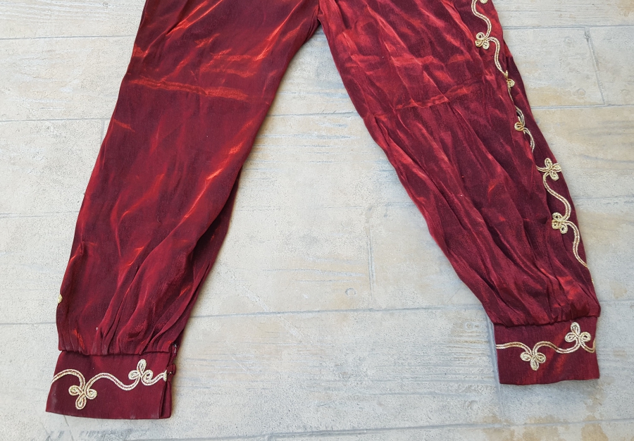 ÜZERİ SIRMA İŞÇİLİKLİ ANTİKA ŞALVAR