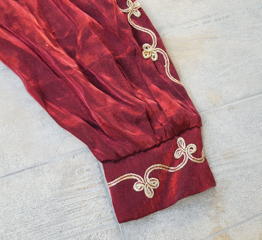 ÜZERİ SIRMA İŞÇİLİKLİ ANTİKA ŞALVAR