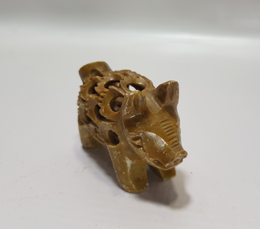 DOĞAL TAŞTAN EL YAPIMI UZAKDOĞU DOMUZ FİGÜRÜ