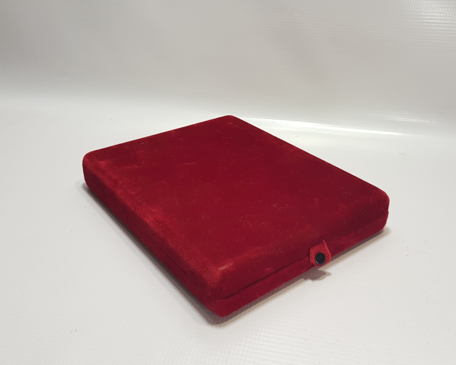 BÜYÜK BOY BİJUTERİ GERDANLIK