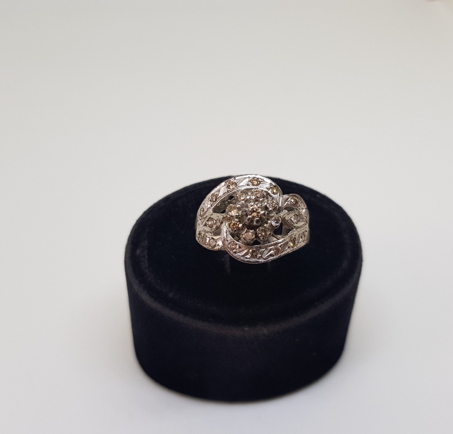 SALYANGOZ MODEL ANTİKA PIRLANTA YÜZÜK