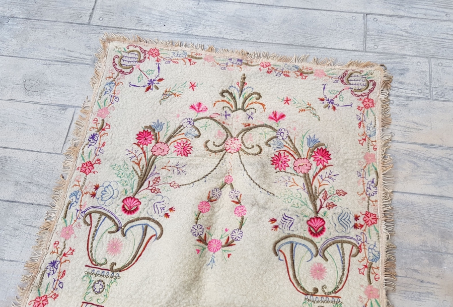 SIRMA VE İPEK İŞLİ OSMANLI DÖNEMİ TEKKE İŞİ SECCADE