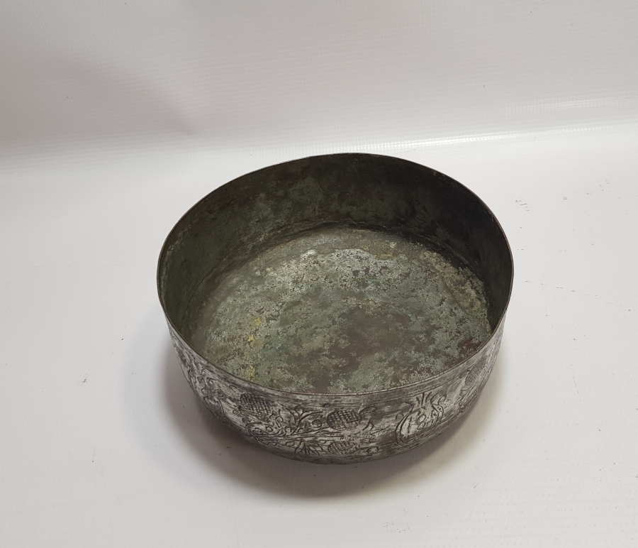 ÜZERİ NAR FİGÜRLÜ OSMANLI DÖNEMİ NADİR FORMDA BAKIR HOŞAF KASESİ