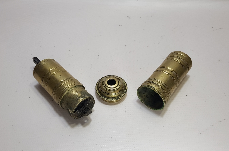 ÜZERİ DAMGALI OSMANLI DÖNEMİ EL YAPIMI SÜLEYMANİYE KAHVE DEĞİRMENİ