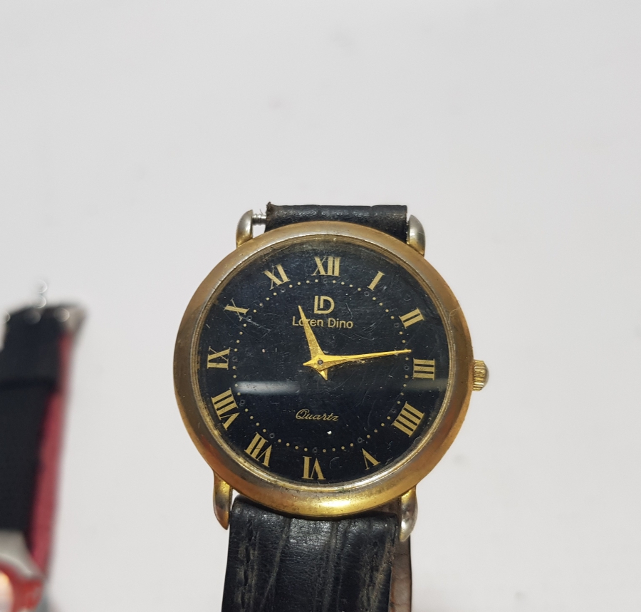 İKİ ADET PİLLİ KOL SAATİ