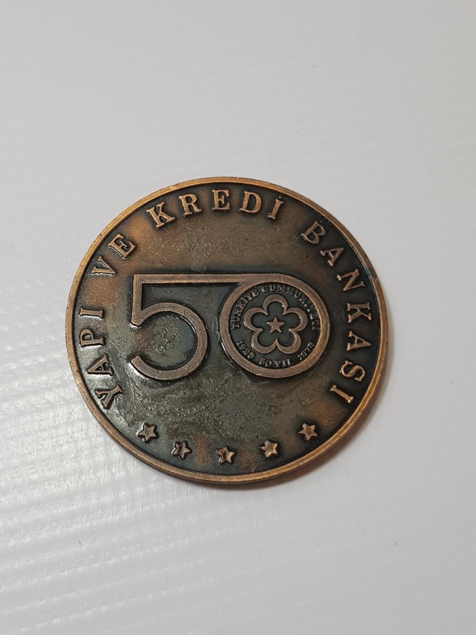 1973 YAPI VE KREDİ BANKASI ANKARA ATATÜRK KİTAPLIĞI AÇILIŞ HATIRASI MADALYON