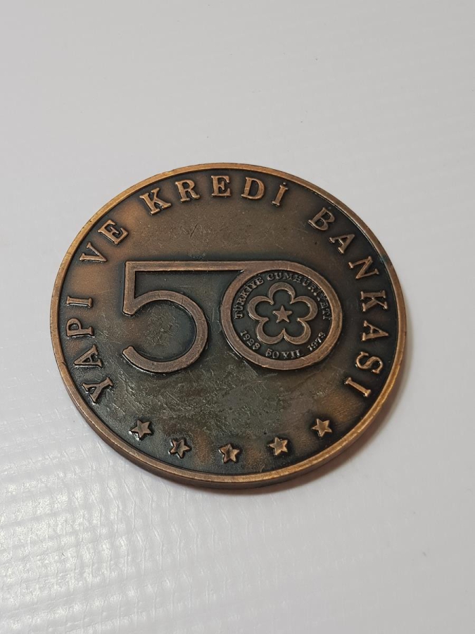 1973 YAPI VE KREDİ BANKASI ANKARA ATATÜRK KİTAPLIĞI AÇILIŞ HATIRASI MADALYON