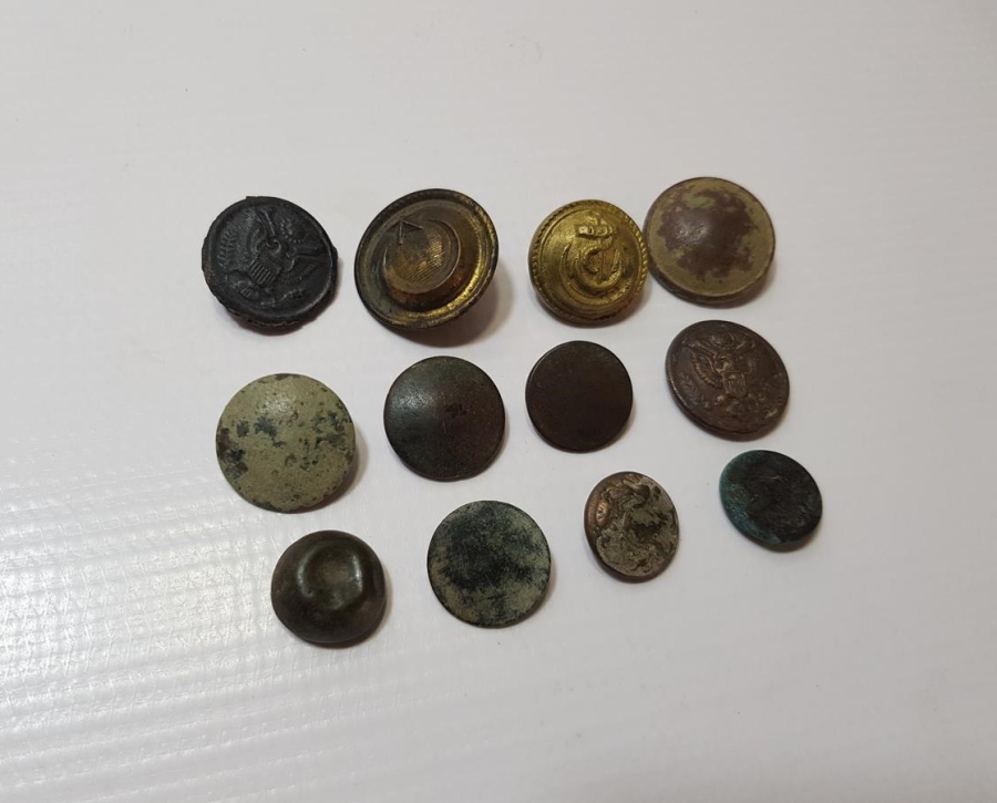 1. DÜNYA SAVAŞI DÖNEMİ BİR DÖZİNE ASKER DÜĞMESİ