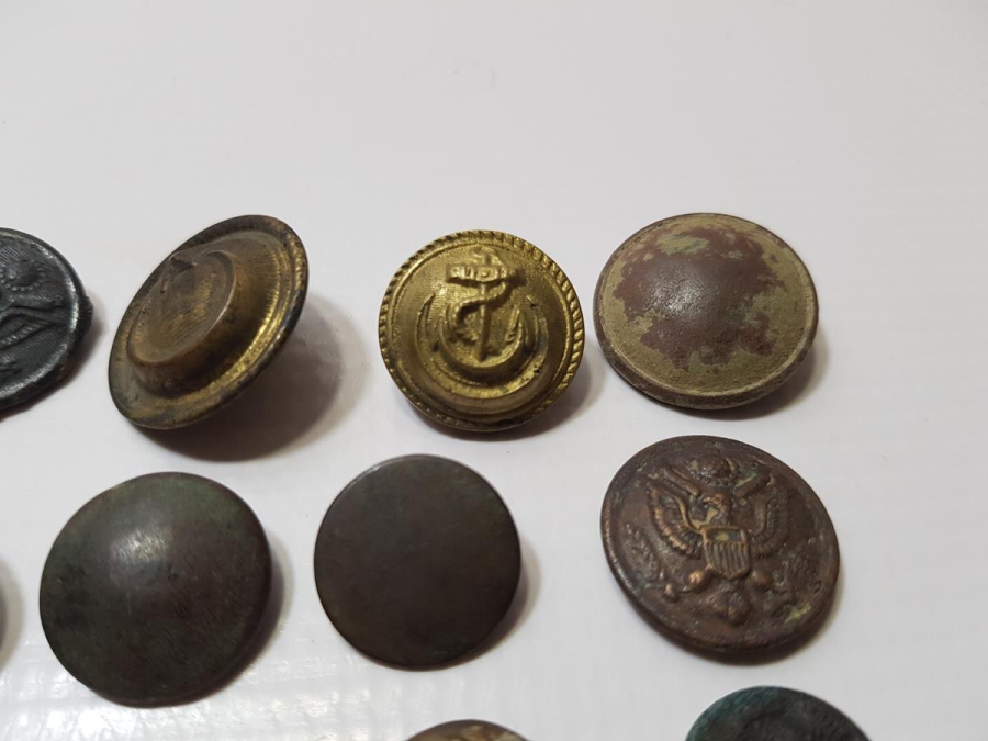 1. DÜNYA SAVAŞI DÖNEMİ BİR DÖZİNE ASKER DÜĞMESİ