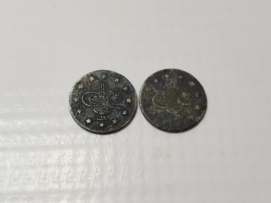 SULTAN II. ABDÜLHAMİD DÖNEMİ İKİ ADET 1 KURUŞ MECİDİYE GÜMÜŞ PARA