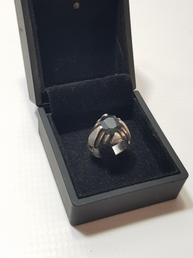 SAFİR TAŞLI GÜMÜŞ YÜZÜK