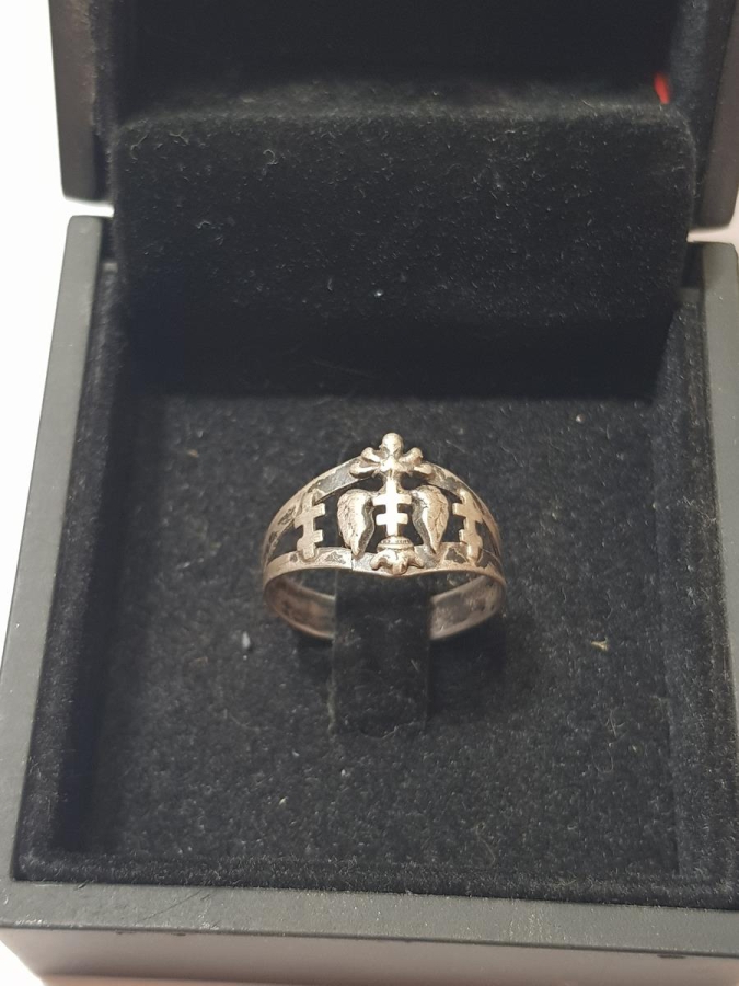 OSMANLI DÖNEMİ LEVANTEN İŞİ HIRİSTİYAN TEMALI GÜMÜŞ YÜZÜK