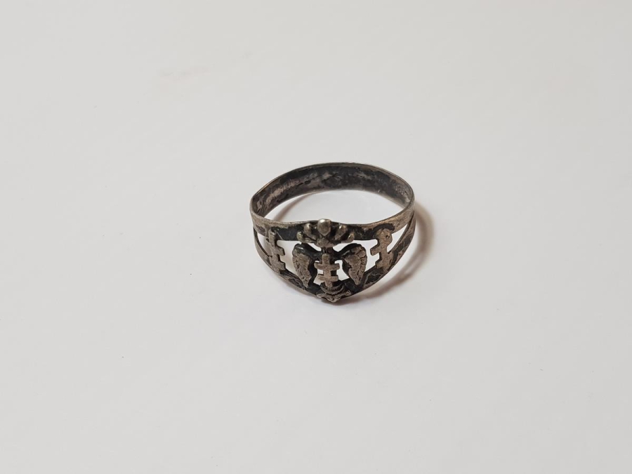 OSMANLI DÖNEMİ LEVANTEN İŞİ HIRİSTİYAN TEMALI GÜMÜŞ YÜZÜK