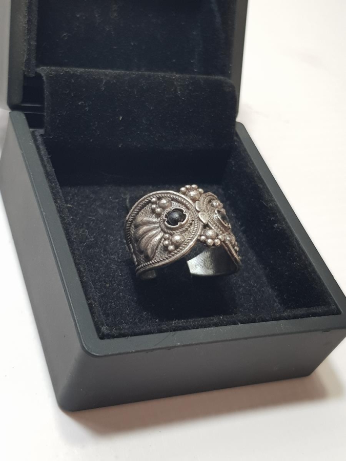 OLTU TAŞLI GÜMÜŞ BAYAN YÜZÜĞÜ