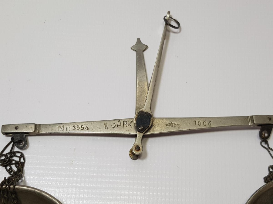 ANTİKA BAHARATÇI TERAZİSİ VE AĞIRLIKLARI