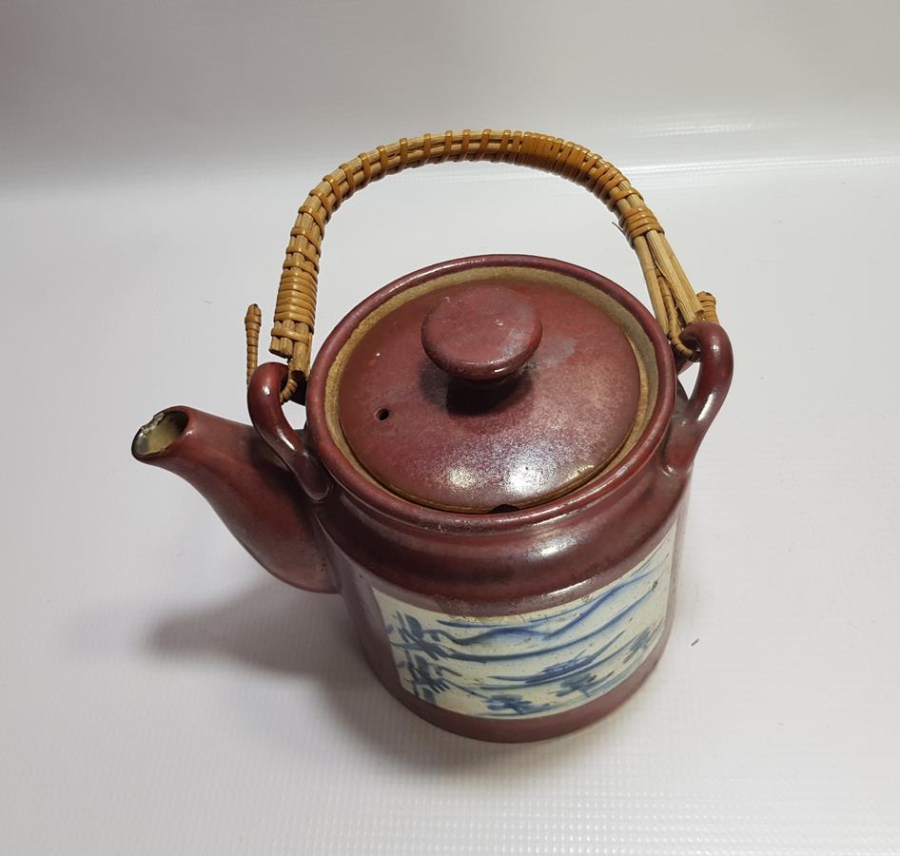 ANTİKA ÇİN YAPIMI PORSELEN ÇAYDANLIK