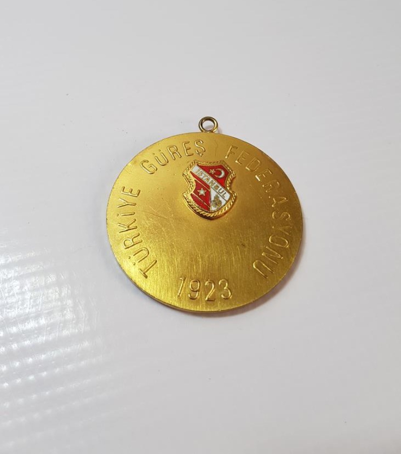 TÜRKİYE GÜREŞ FEDERASYONU MİNELİ MADALYA