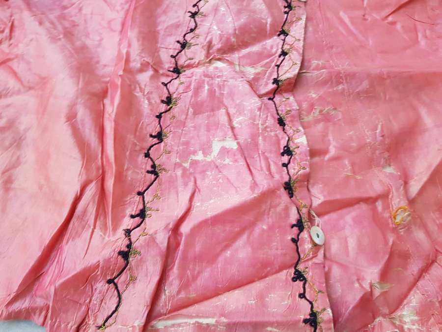 OSMANLI DÖNEMİ İPEK KADIN YELEĞİ